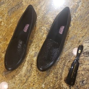 Munro American Flats